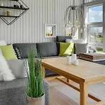 Feriehus 5 Star Holiday Home In Egernsund *
