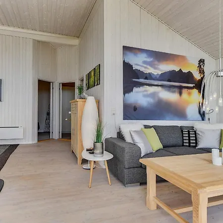 Σπίτι διακοπών Spacious Retreat With Fjord View - By Traum Egernsund